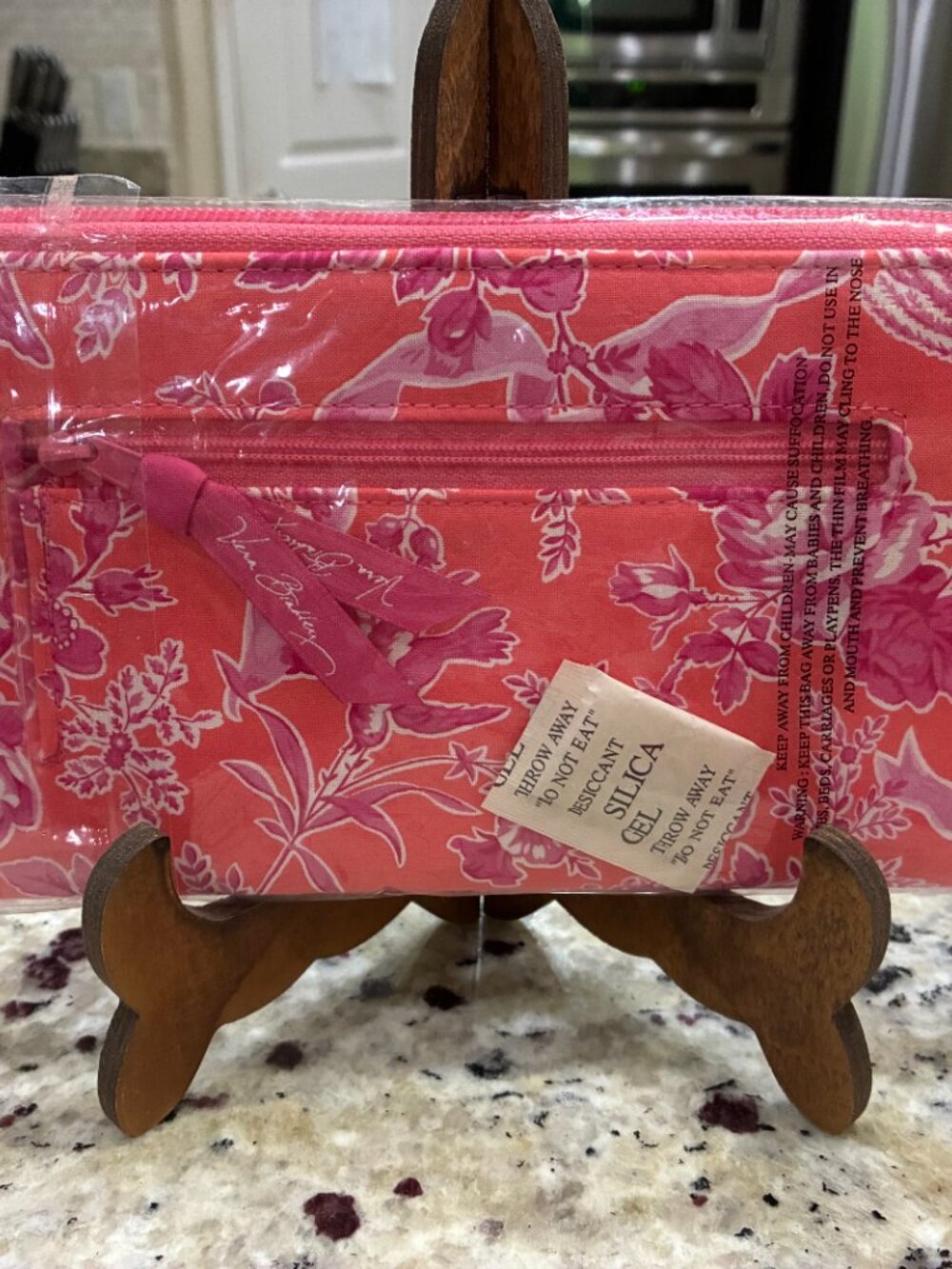 Vera Bradley Hope Toile Travel Organizer Wallet - NEW - Picture 2 of 4